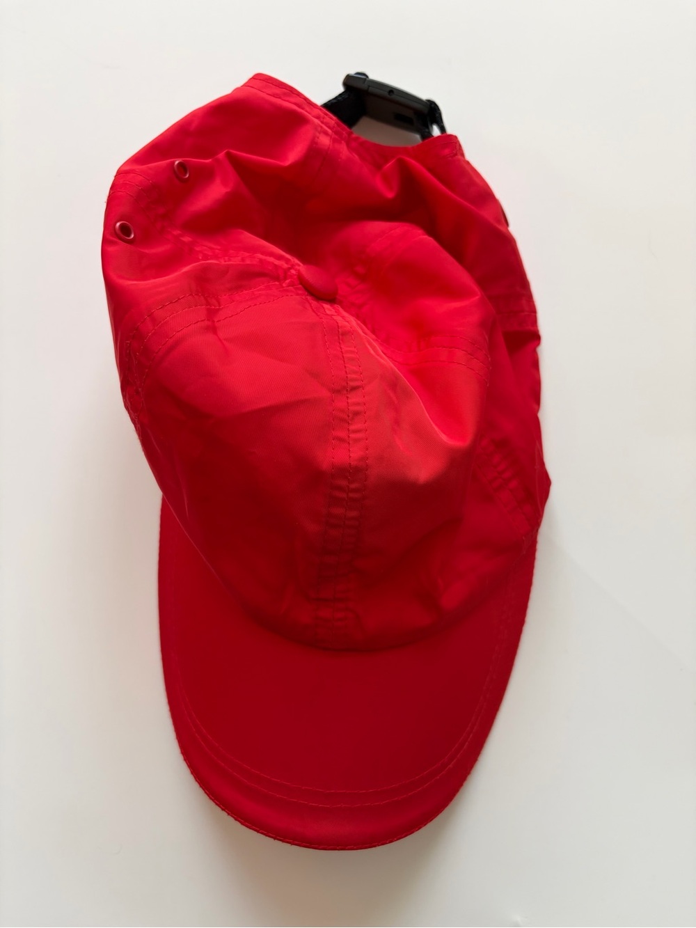 Hunter x Target Limited Edition Original Red Packable Rain Hat One Size - Picture 4 of 4